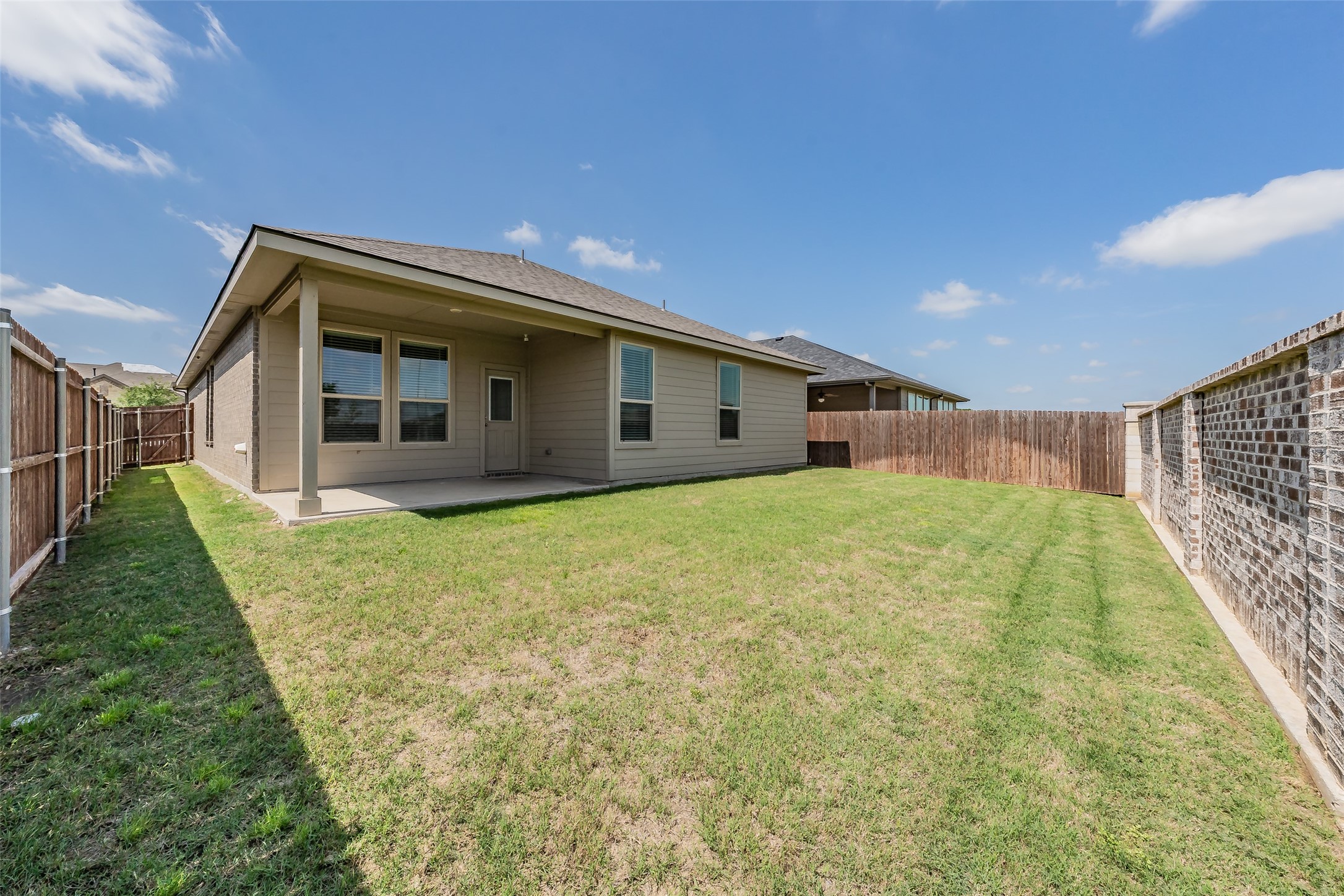 1413 Archway Court Fort Worth TX 76247