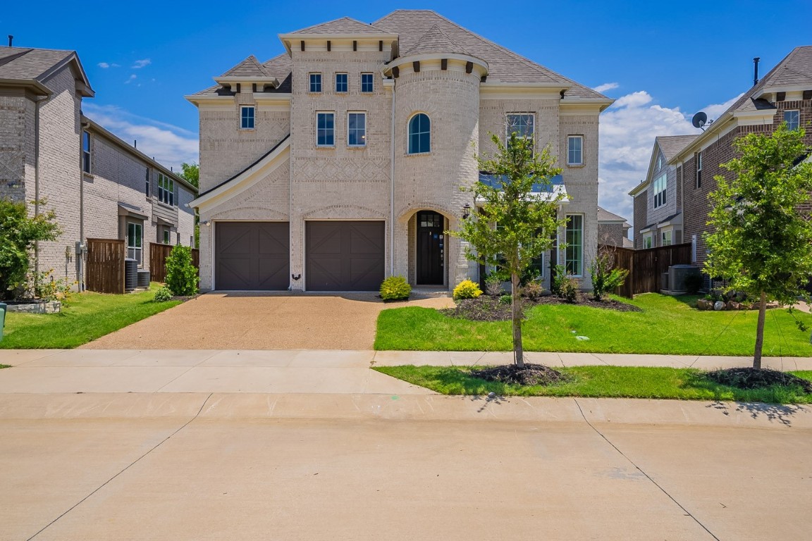 1320 Mary Horn Drive Aubrey TX 76227