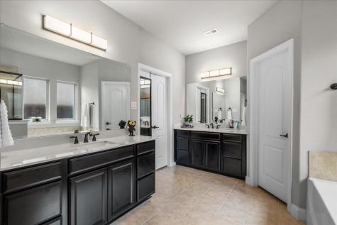 1400 Madrid Falls Drive Mckinney TX 75071