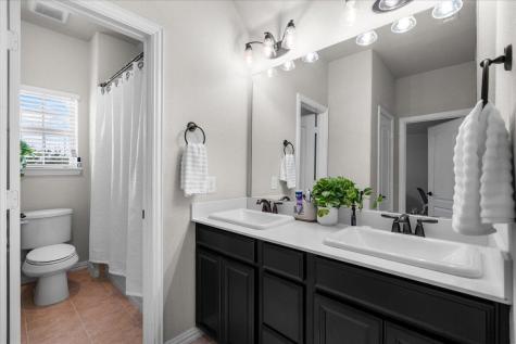 1400 Madrid Falls Drive Mckinney TX 75071
