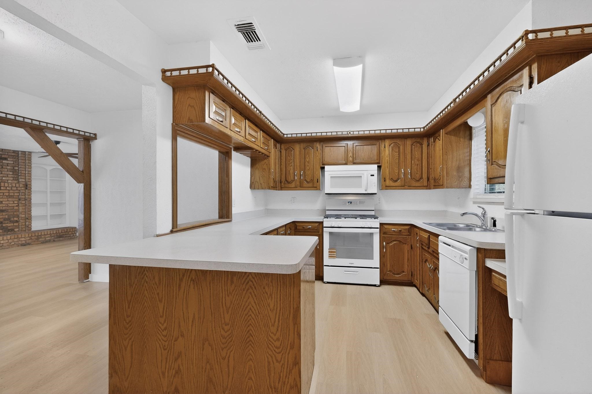 213 Gregory Drive Desoto TX 75115