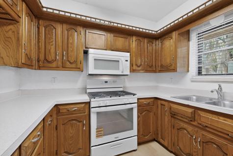 213 Gregory Drive Desoto TX 75115