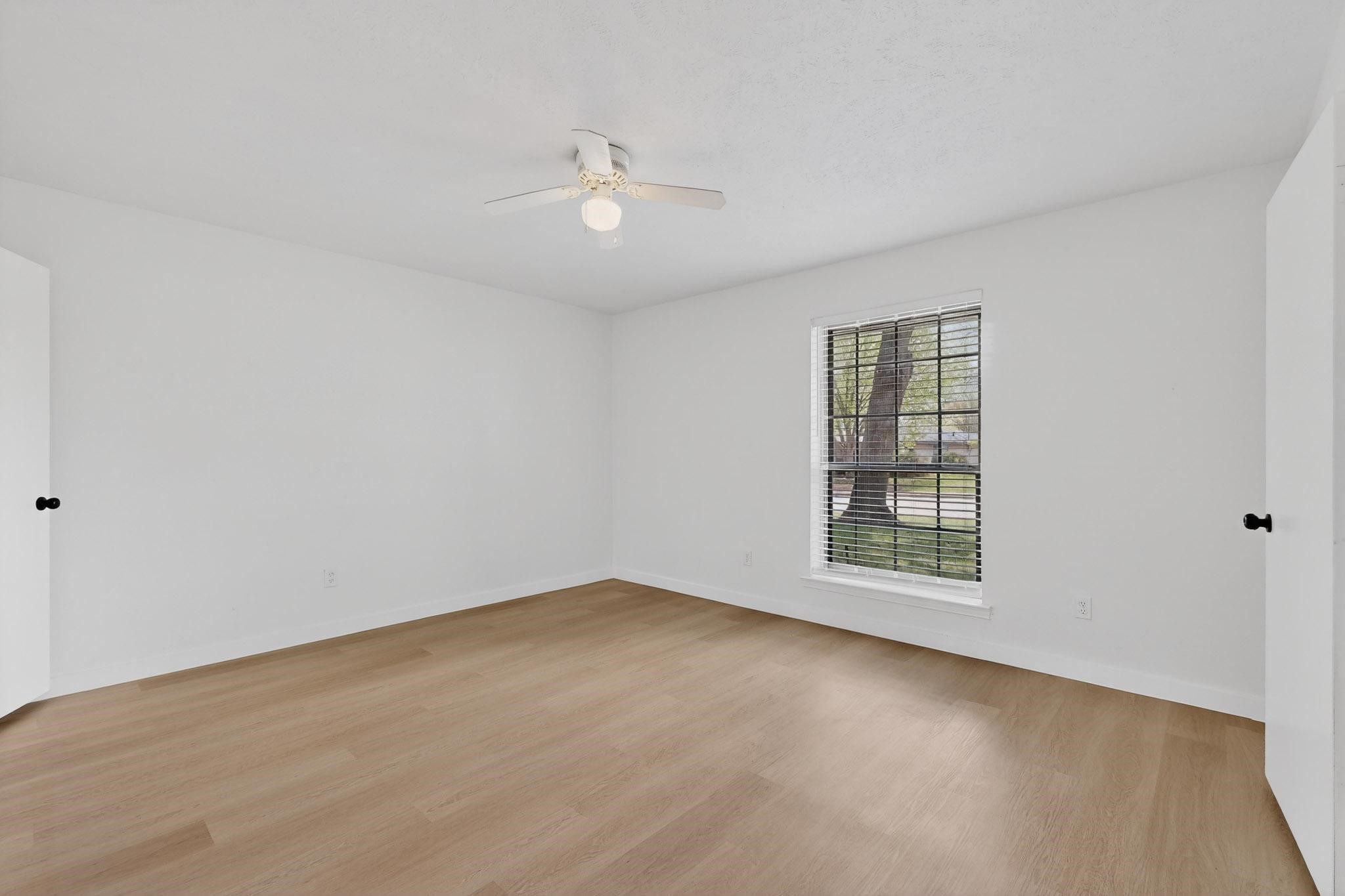 213 Gregory Drive Desoto TX 75115