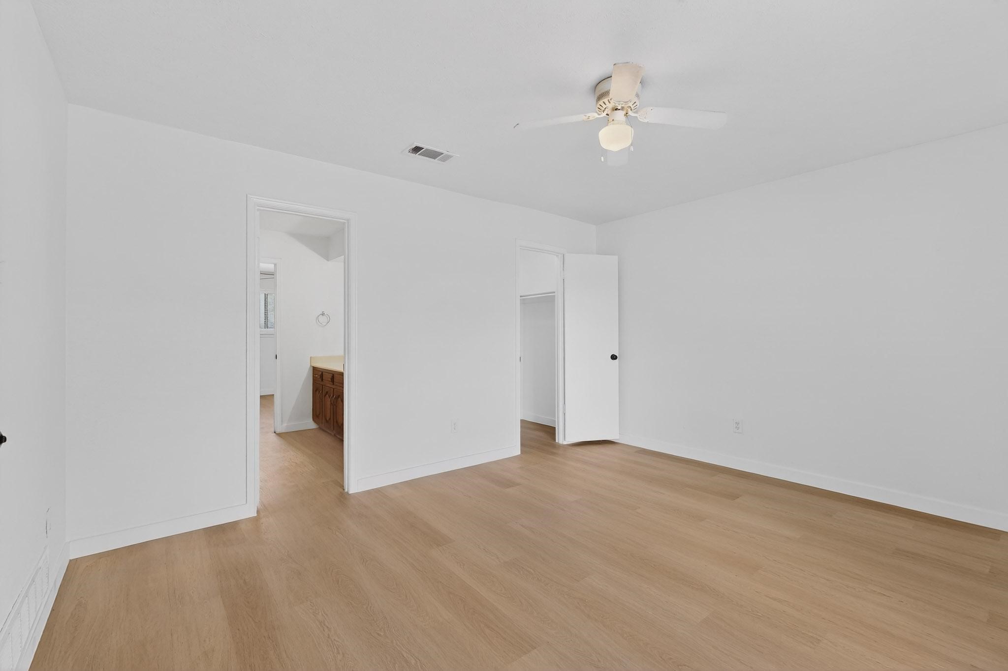213 Gregory Drive Desoto TX 75115