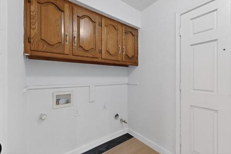 213 Gregory Drive Desoto TX 75115