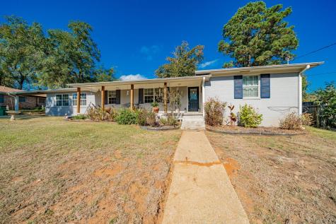 207 Inwood Drive Palestine TX 75801