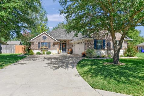 112 Ashlyn Court Whitesboro TX 76273