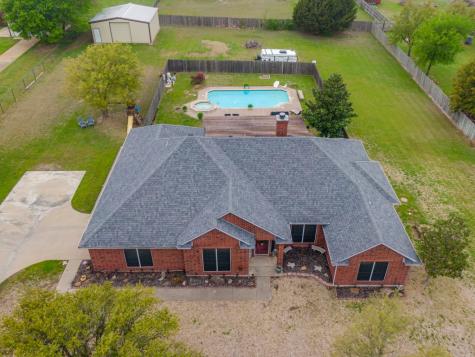 3621 Whispering Hills Court Midlothian TX 76065
