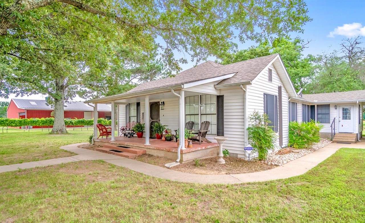 5518 State Highway 198 Canton TX 75103