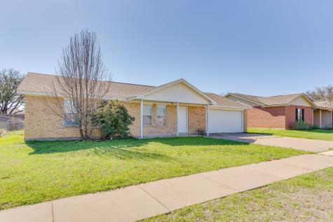 306 Kathy Lane Granbury TX 76049