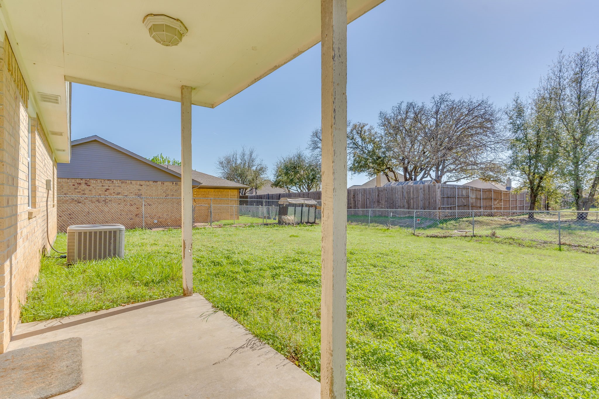 306 Kathy Lane Granbury TX 76049
