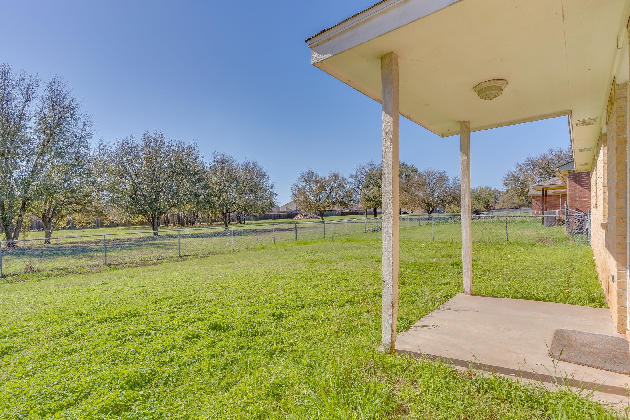 306 Kathy Lane Granbury TX 76049