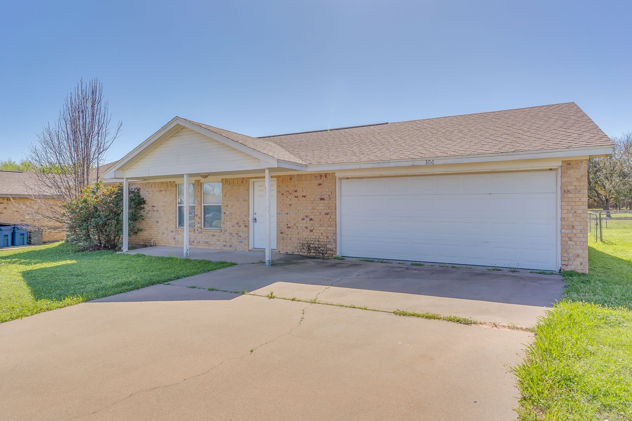 306 Kathy Lane Granbury TX 76049