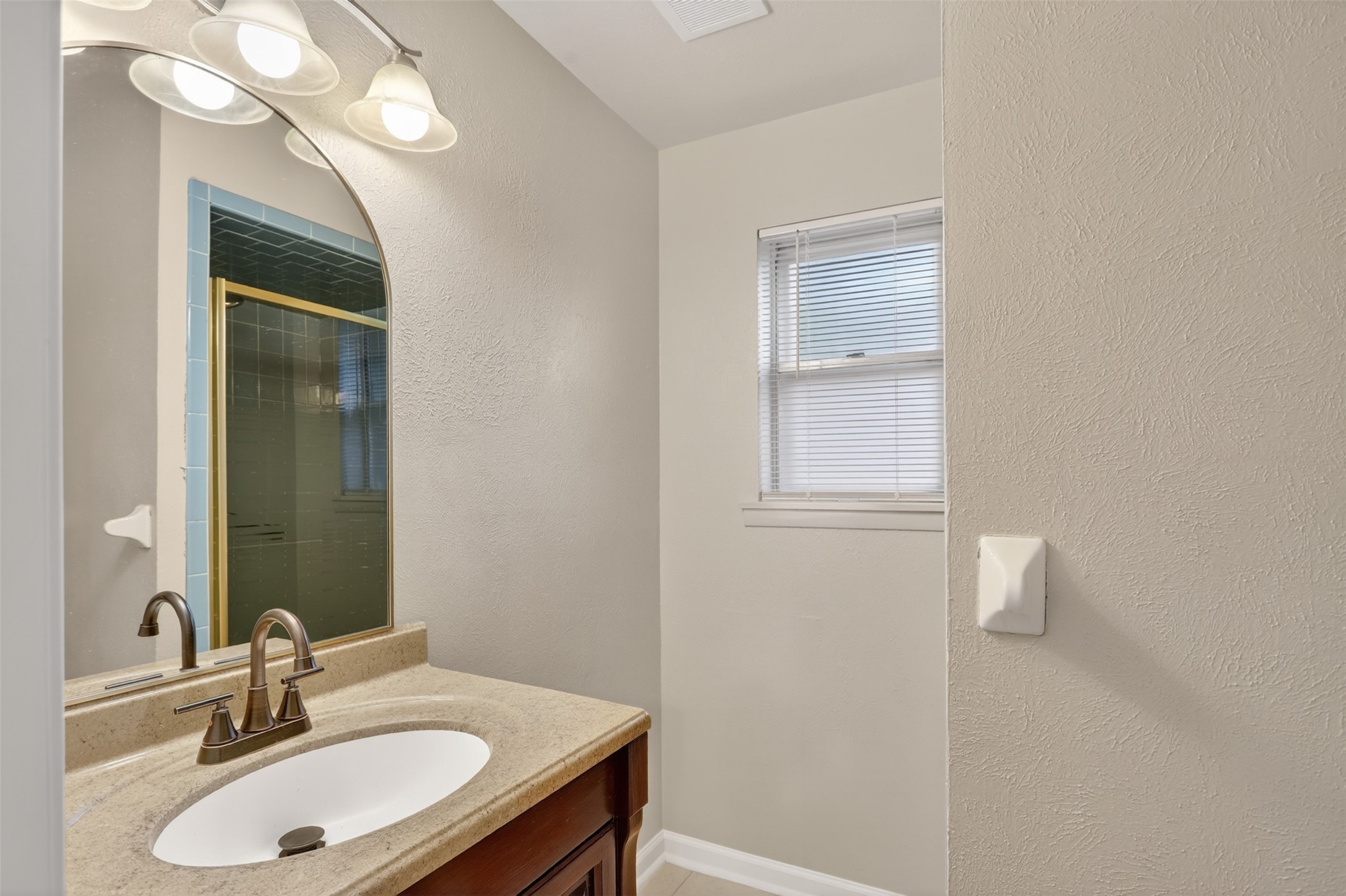1012 Edna Drive Everman TX 76140