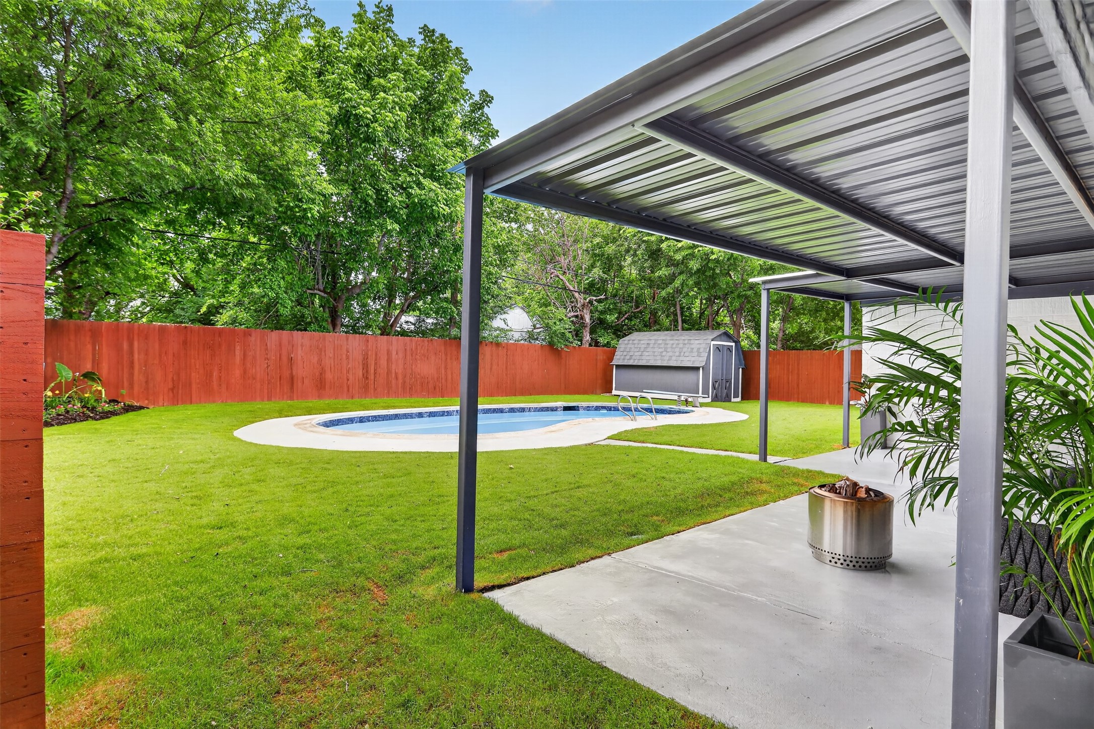 1012 Edna Drive Everman TX 76140