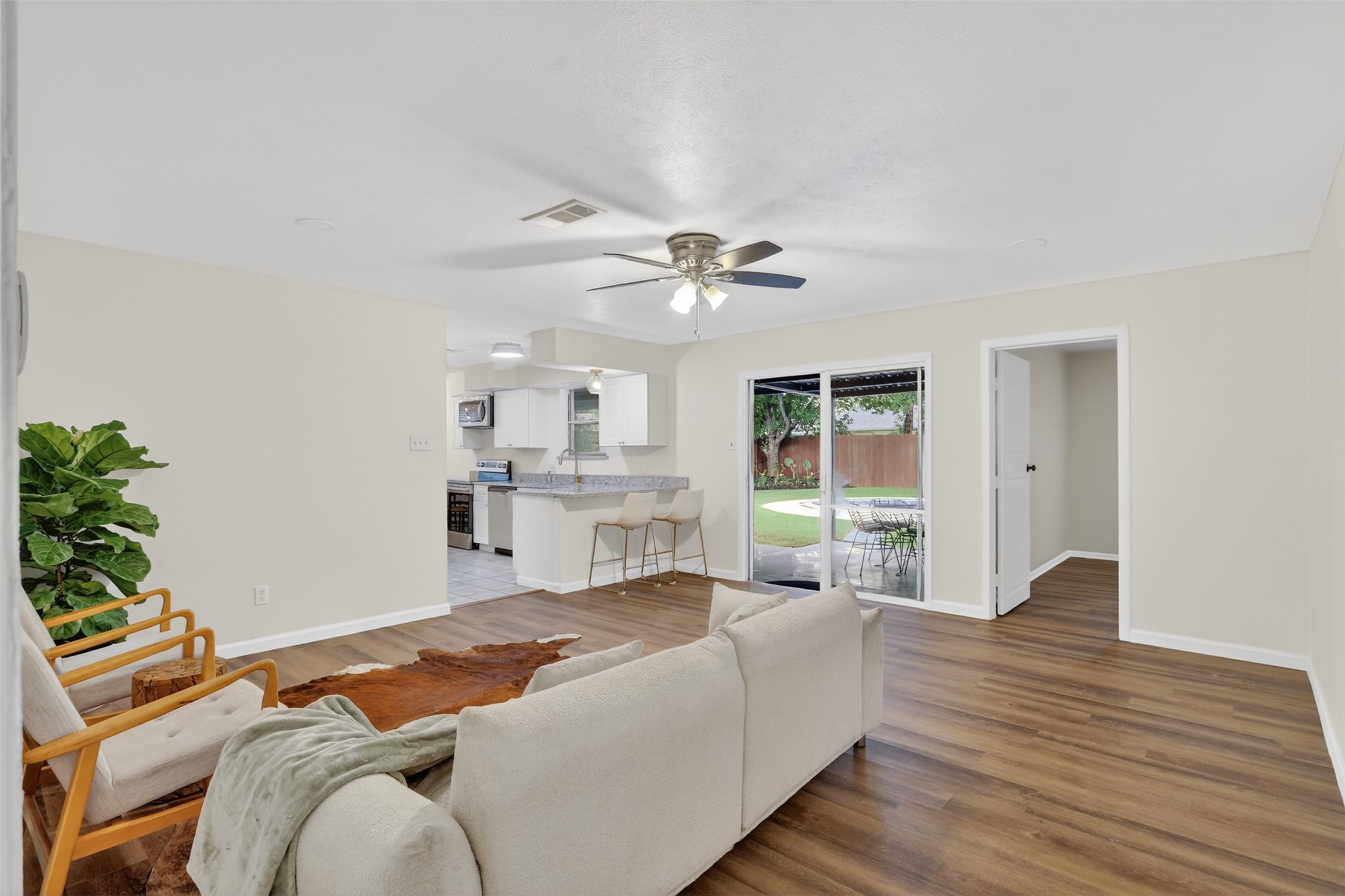 1012 Edna Drive Everman TX 76140