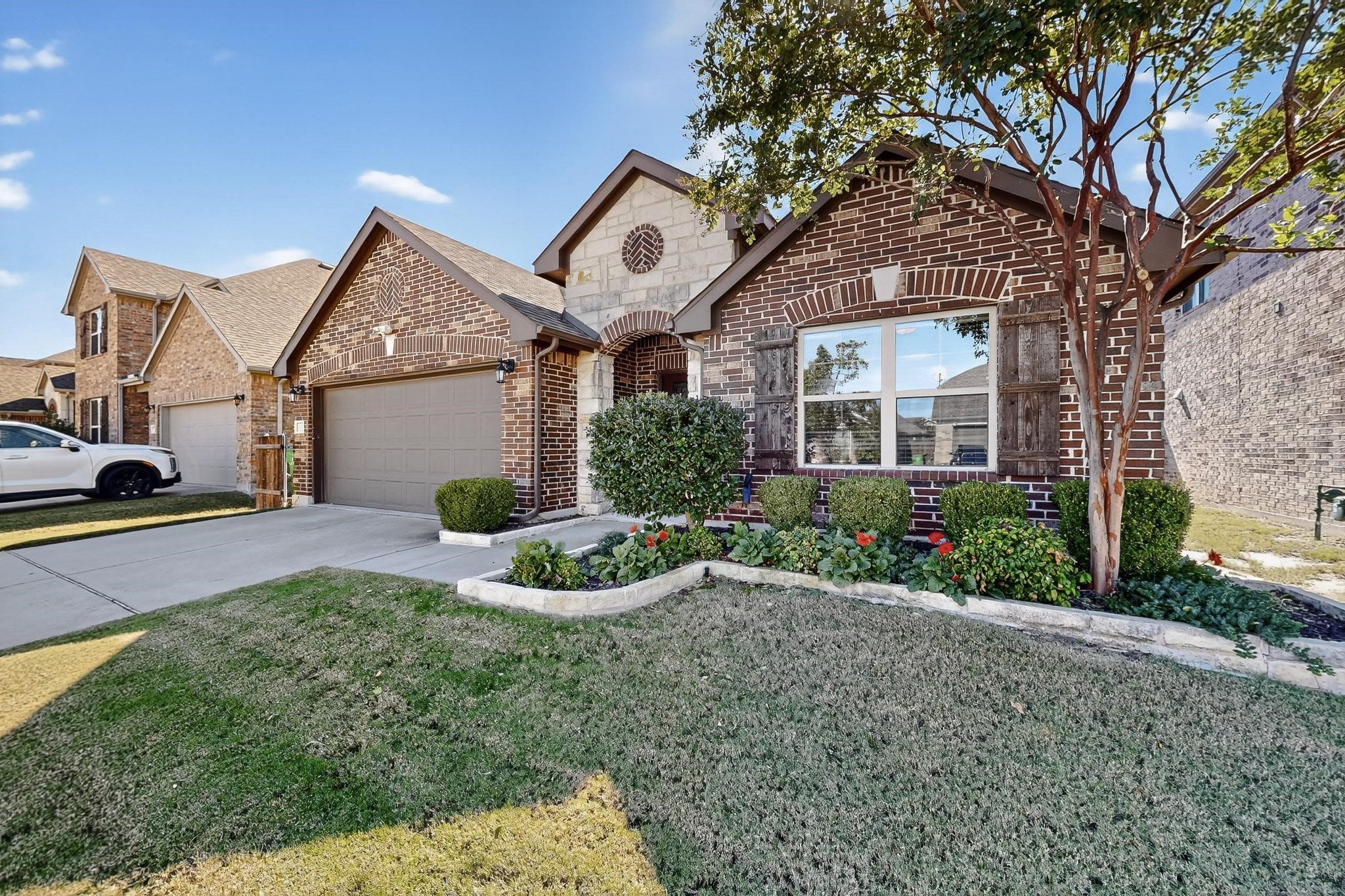 1628 Ridge Creek Lane Aubrey TX 76227