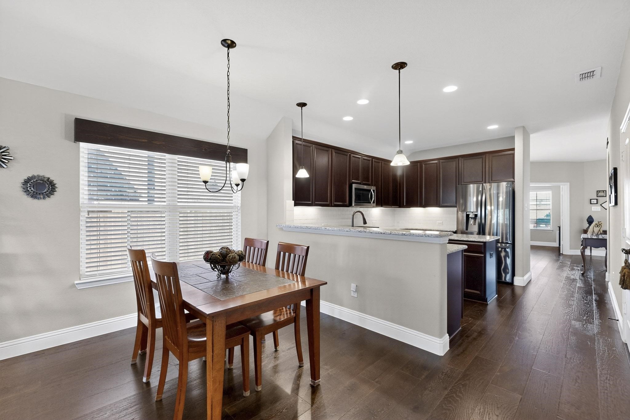 1628 Ridge Creek Lane Aubrey TX 76227
