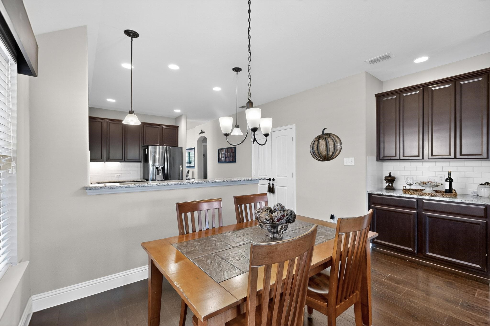 1628 Ridge Creek Lane Aubrey TX 76227