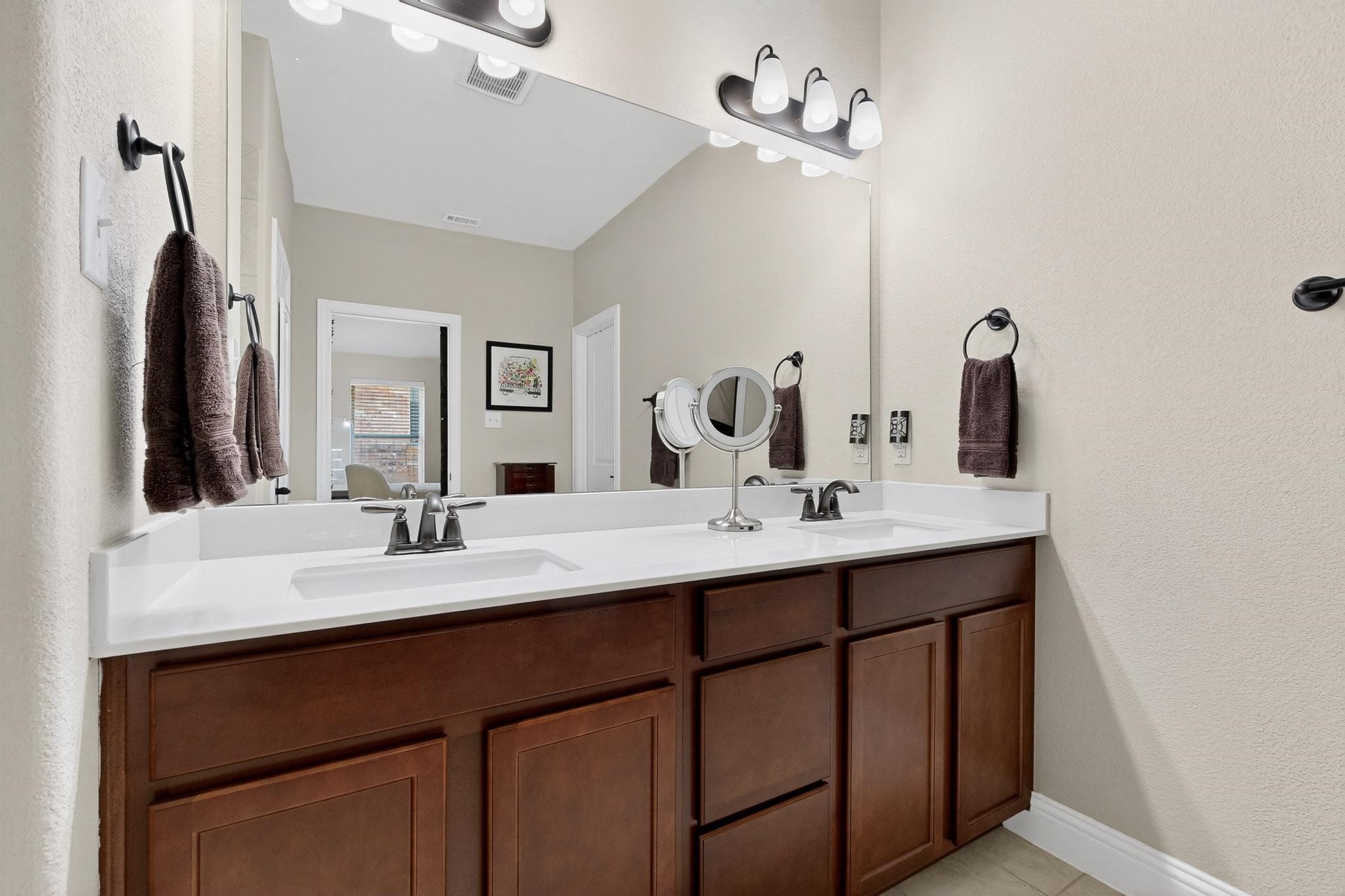 1628 Ridge Creek Lane Aubrey TX 76227