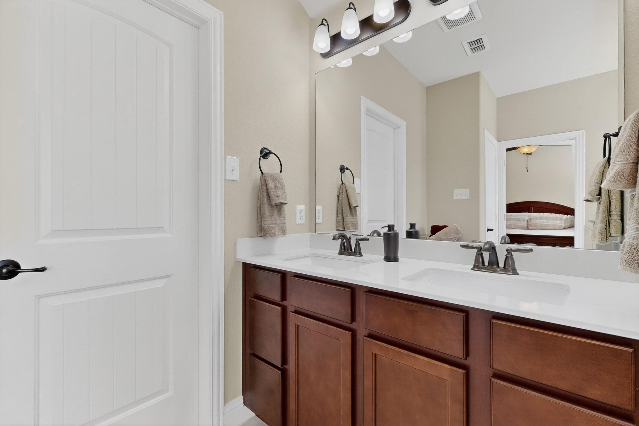 1628 Ridge Creek Lane Aubrey TX 76227