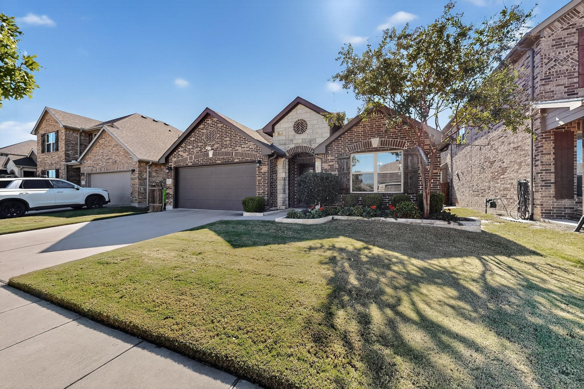 1628 Ridge Creek Lane Aubrey TX 76227
