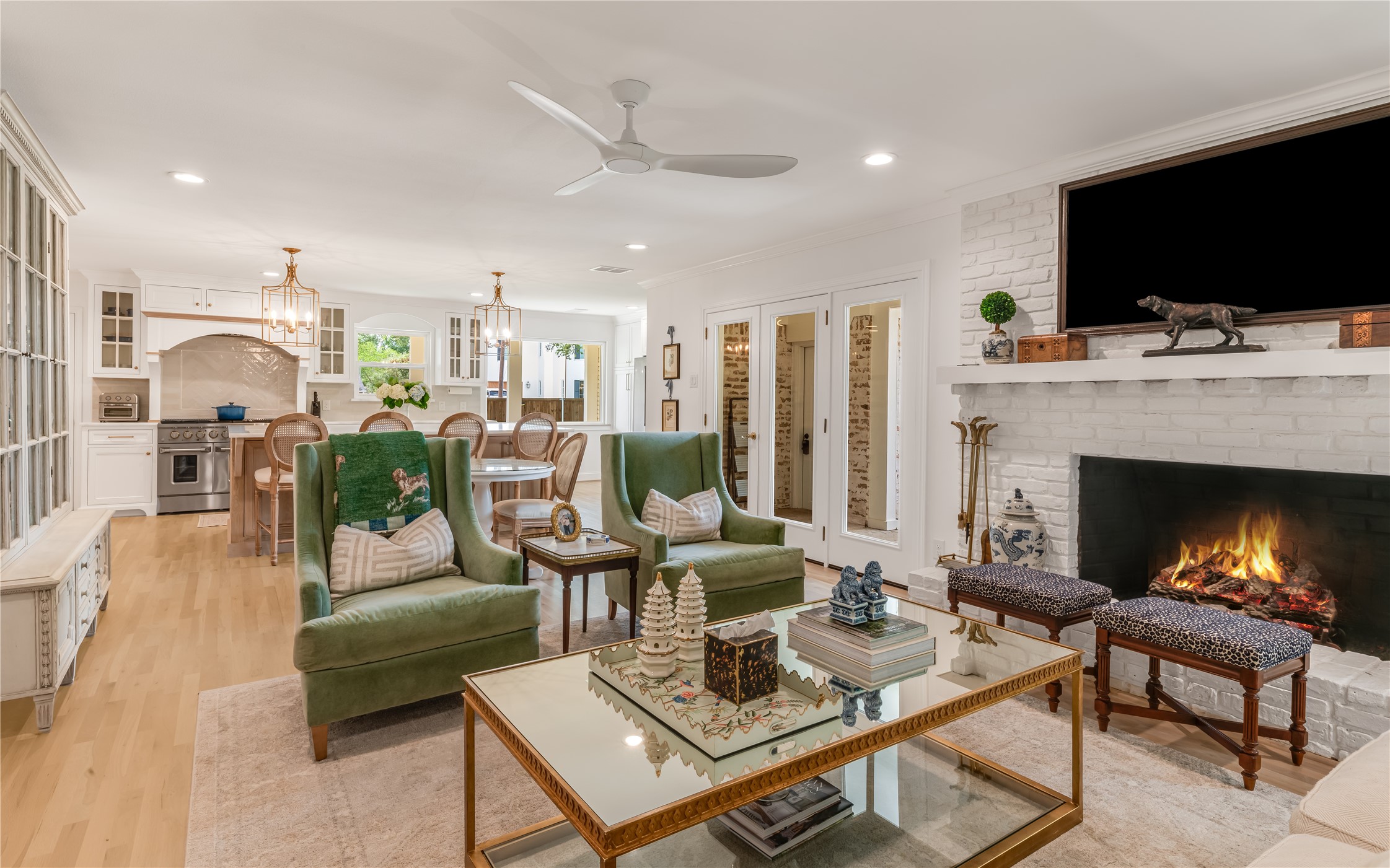 3909 Fantasia Lane Dallas TX 75229