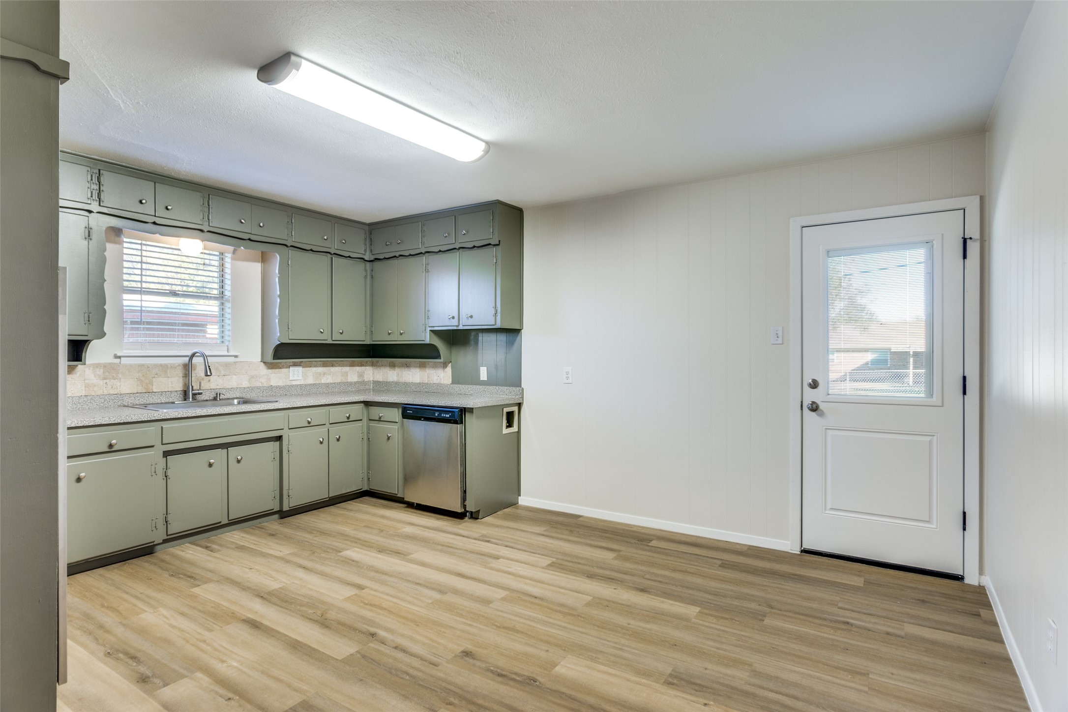 8552 Gibbs Drive White Settlement TX 76108