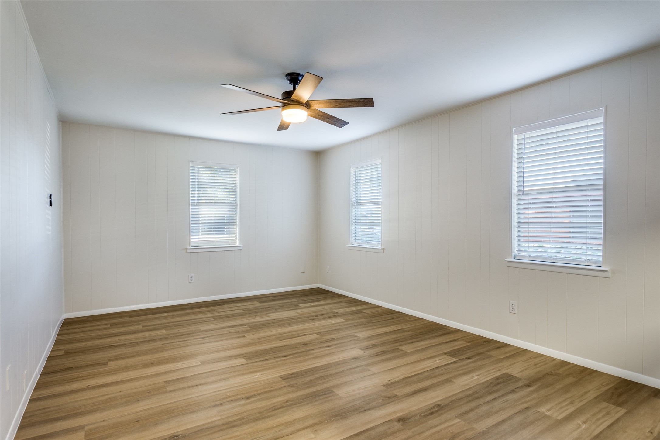 8552 Gibbs Drive White Settlement TX 76108