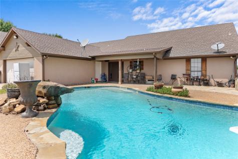 163 County Road 3106 Campbell TX 75422