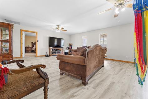 163 County Road 3106 Campbell TX 75422
