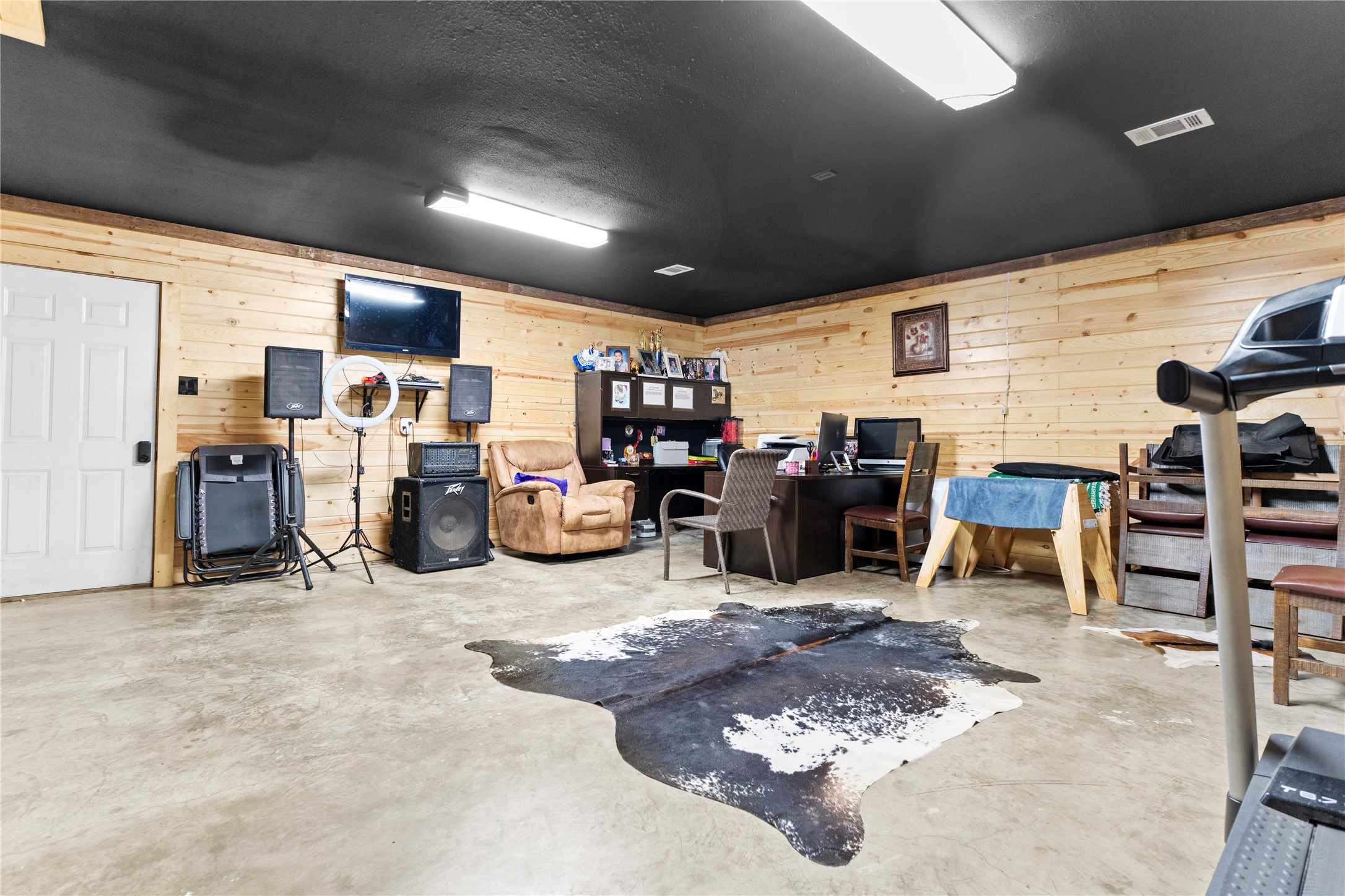 163 County Road 3106 Campbell TX 75422