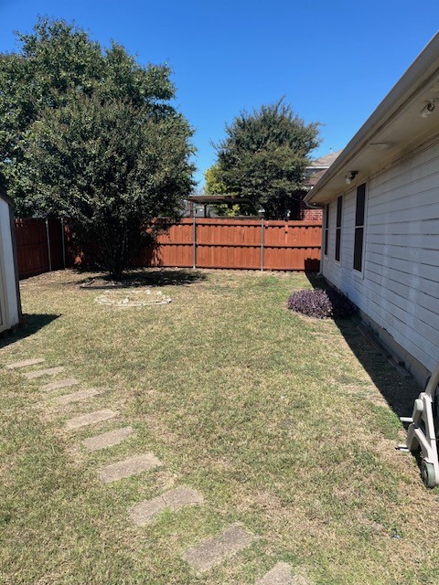 831 Parkside Drive Cedar Hill TX 75104