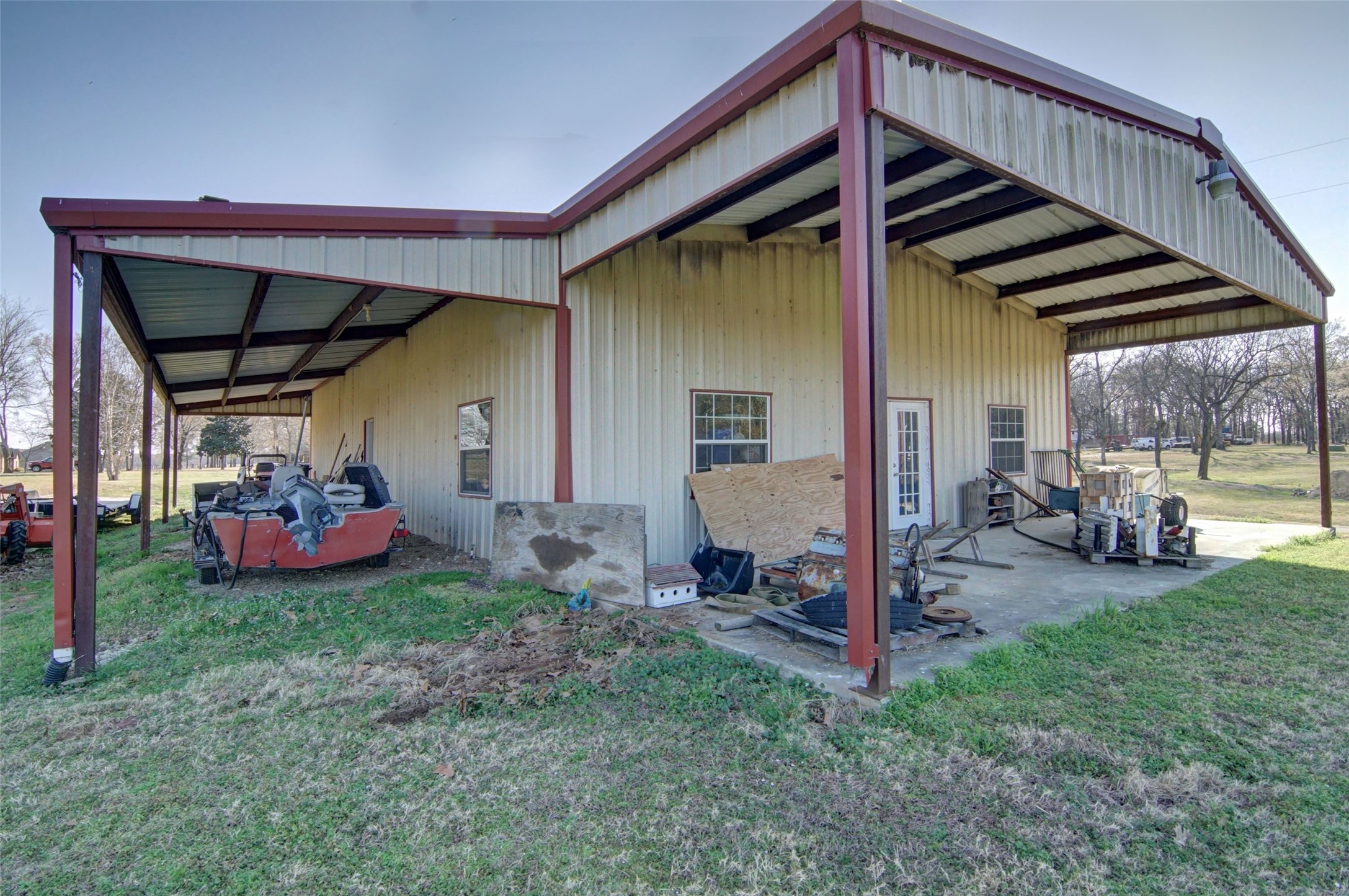 125 Rs County Road 3379 Emory TX 75440