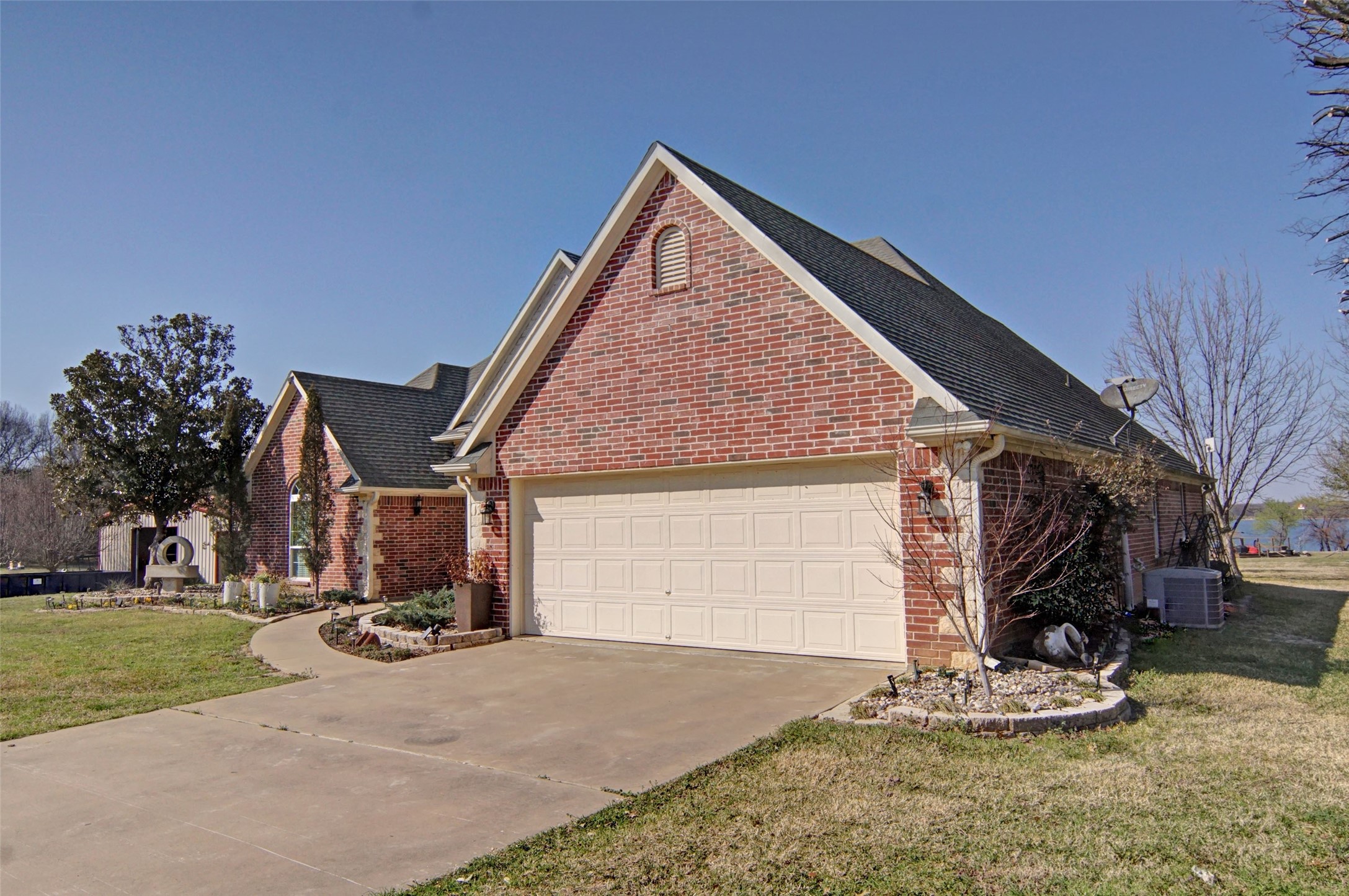 125 Rs County Road 3379 Emory TX 75440