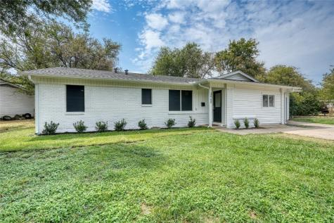 3960 Woodlane Avenue Haltom City TX 76117