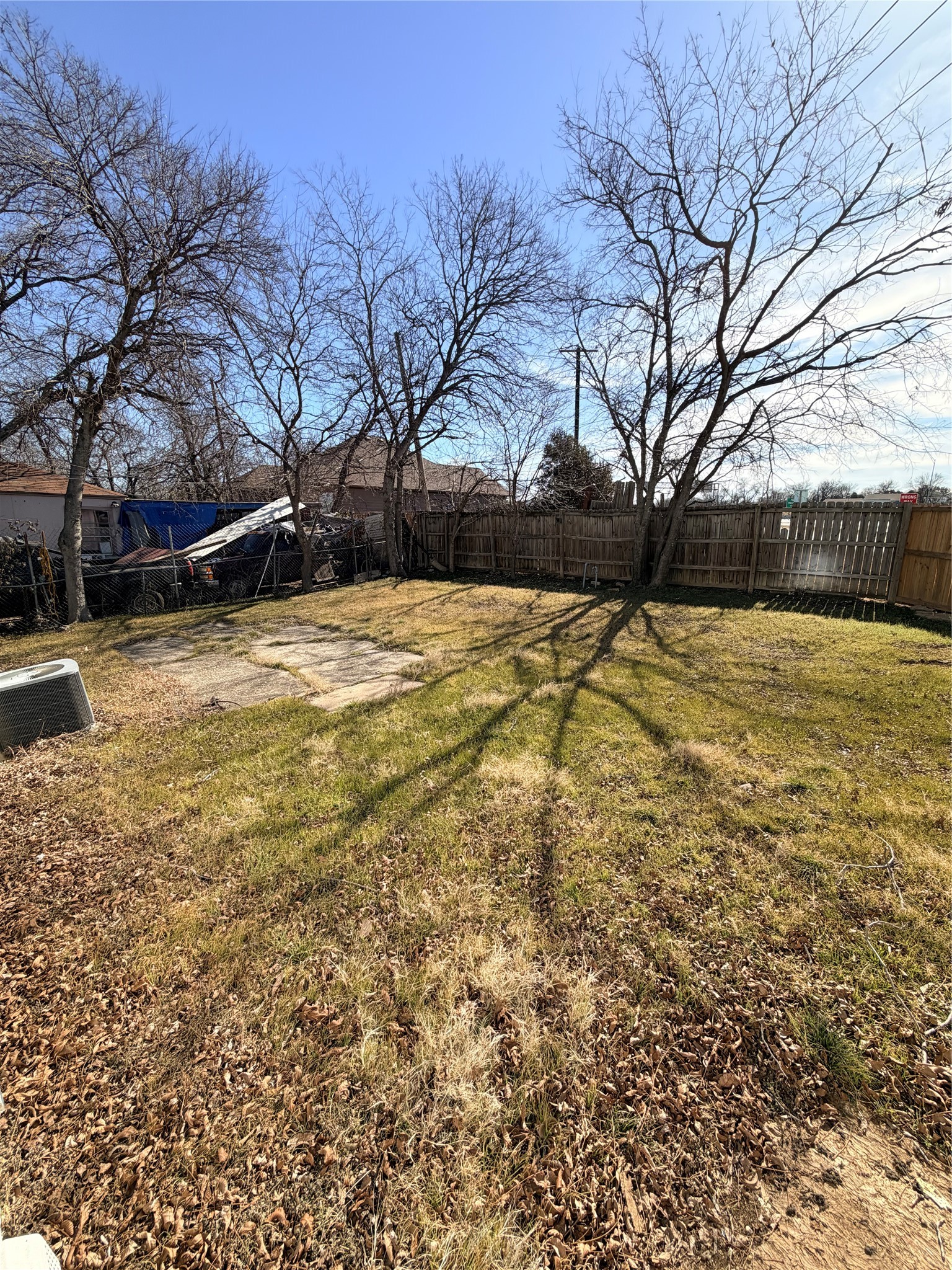 2700 Bideker Avenue Fort Worth TX 76105