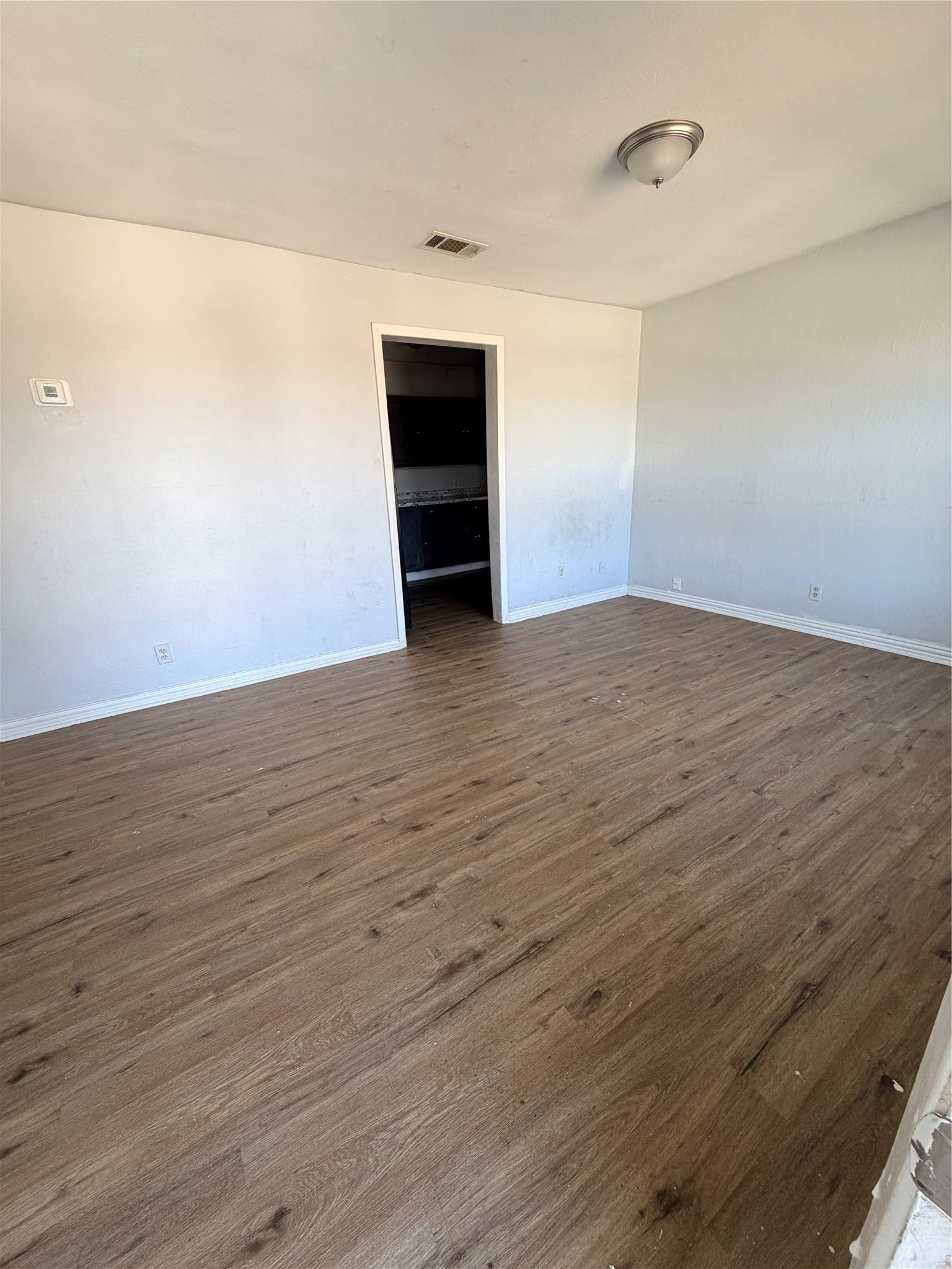 2700 Bideker Avenue Fort Worth TX 76105