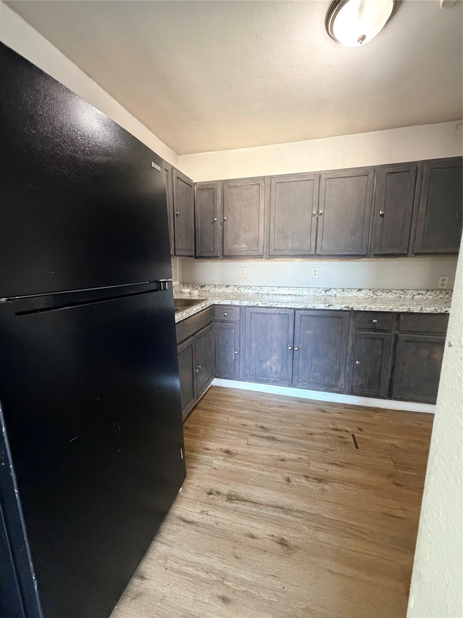 2700 Bideker Avenue Fort Worth TX 76105