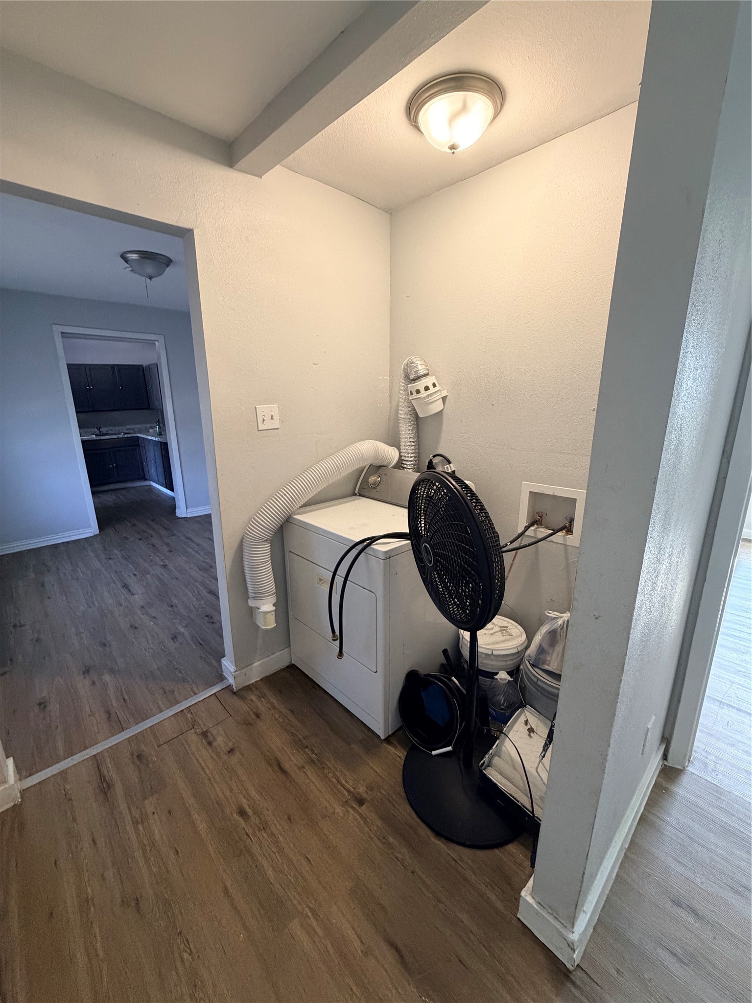 2700 Bideker Avenue Fort Worth TX 76105