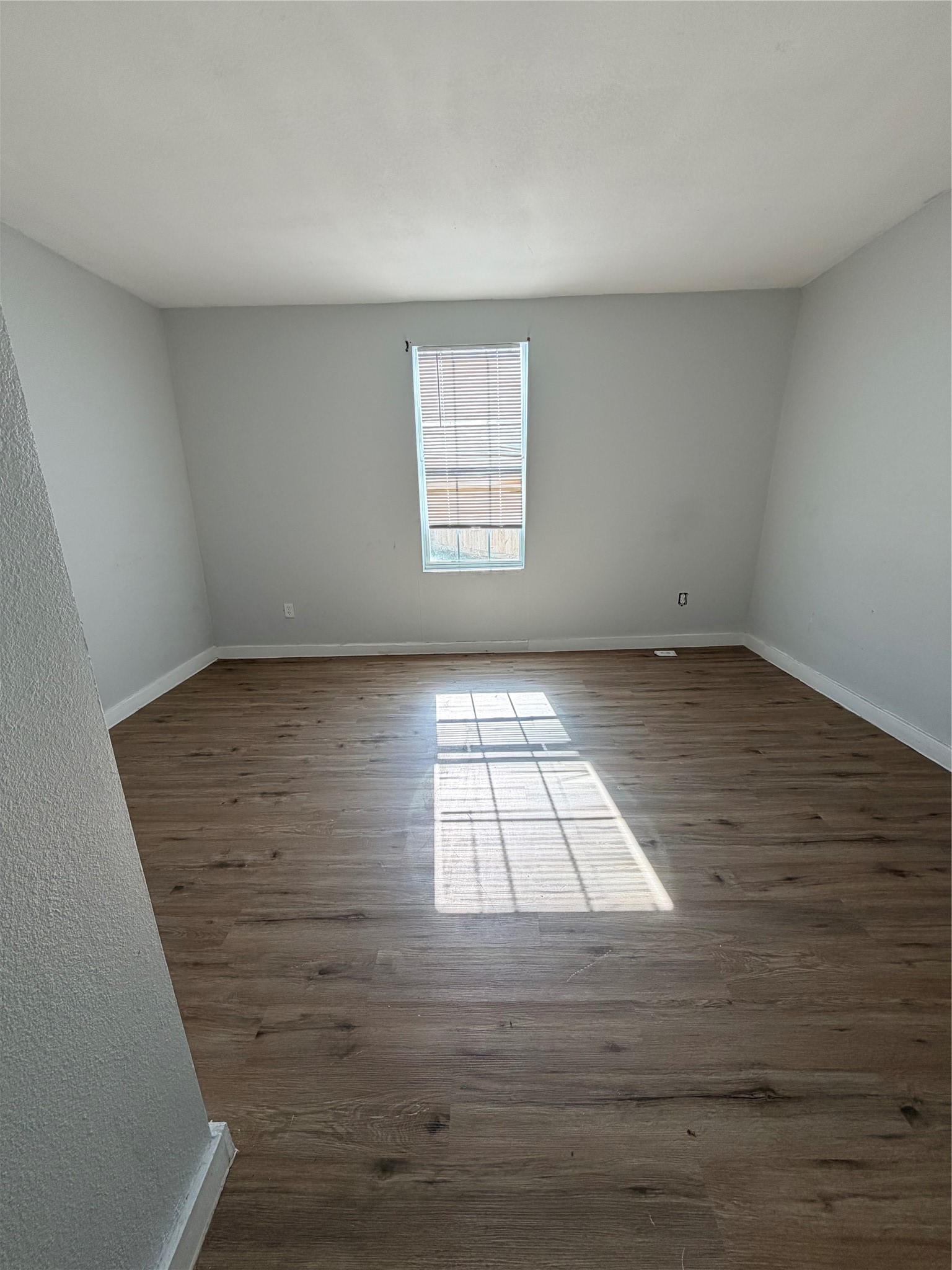 2700 Bideker Avenue Fort Worth TX 76105