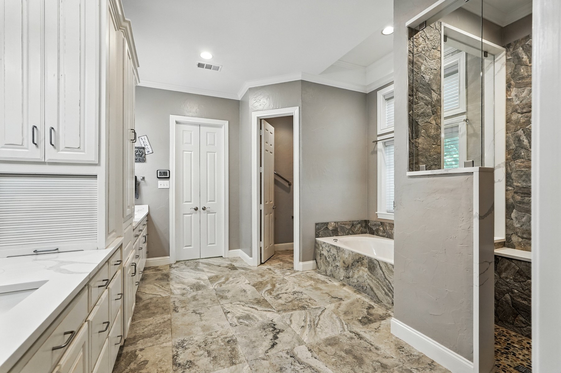 2300 Jessica Drive Mansfield TX 76063