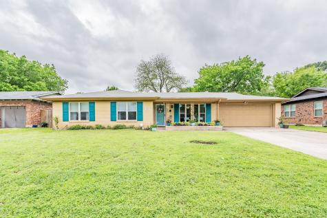 853 Lee Drive Bedford TX 76022