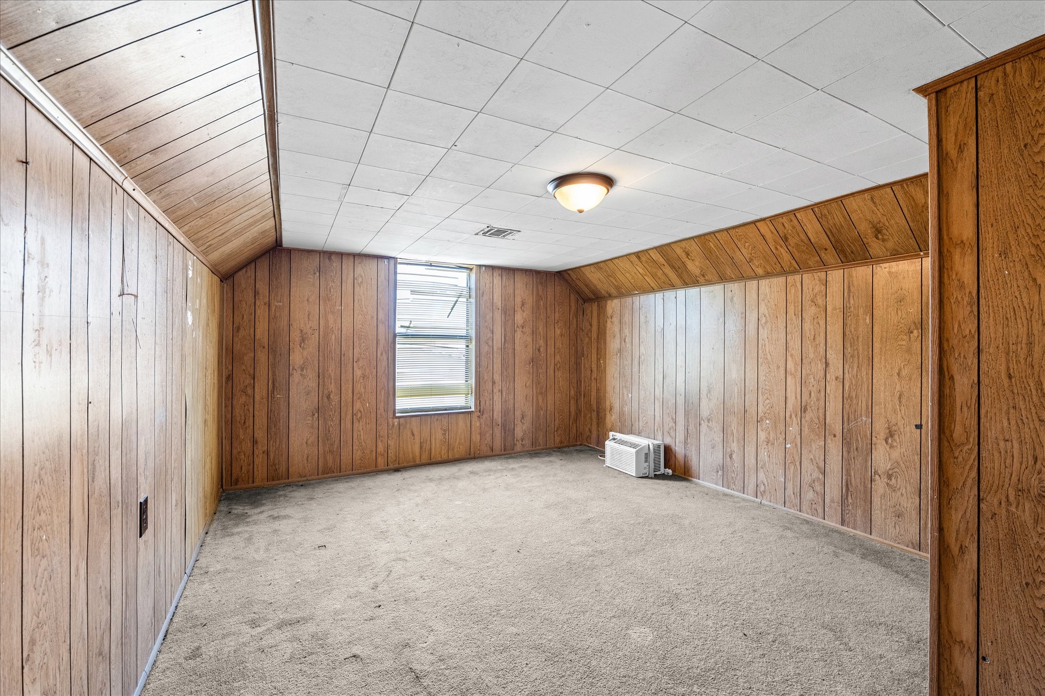 700 N 3rd Street Mcgregor TX 76657