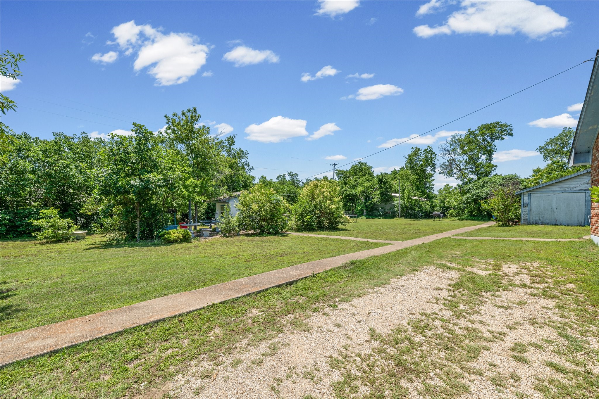 700 N 3rd Street Mcgregor TX 76657