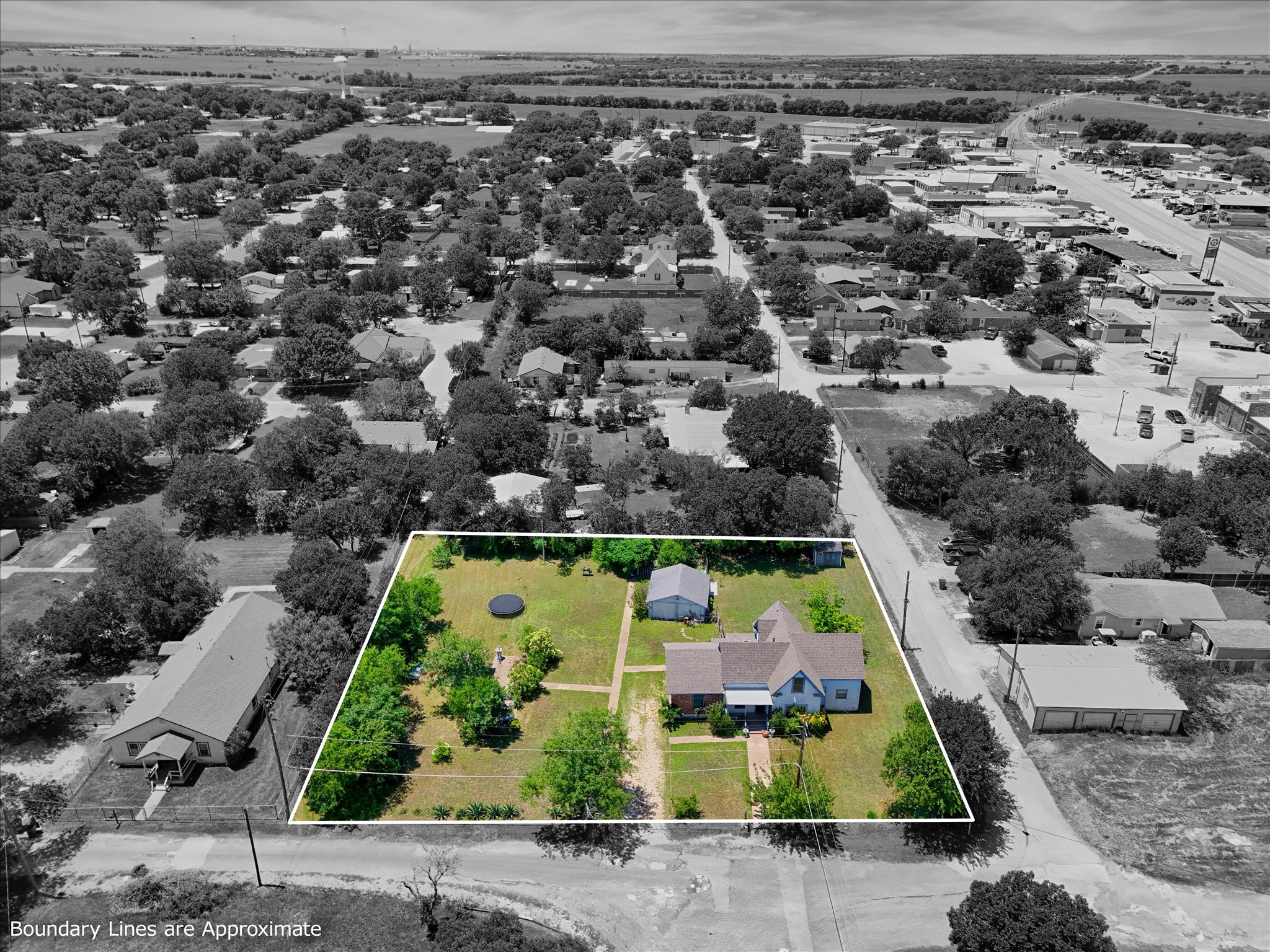 700 N 3rd Street Mcgregor TX 76657