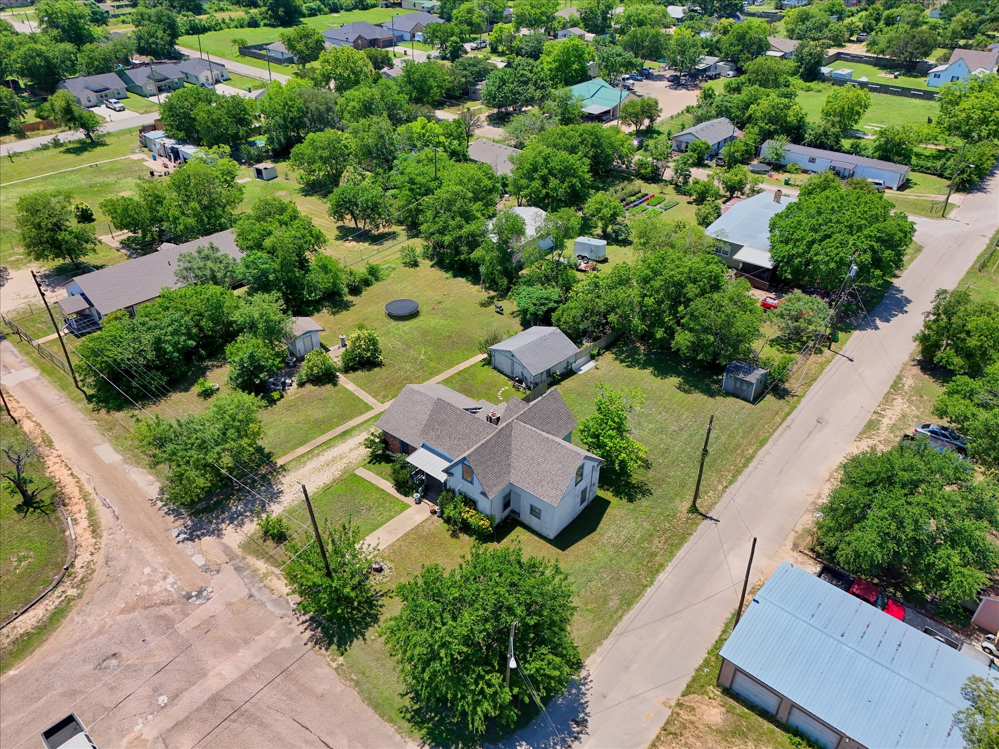 700 N 3rd Street Mcgregor TX 76657