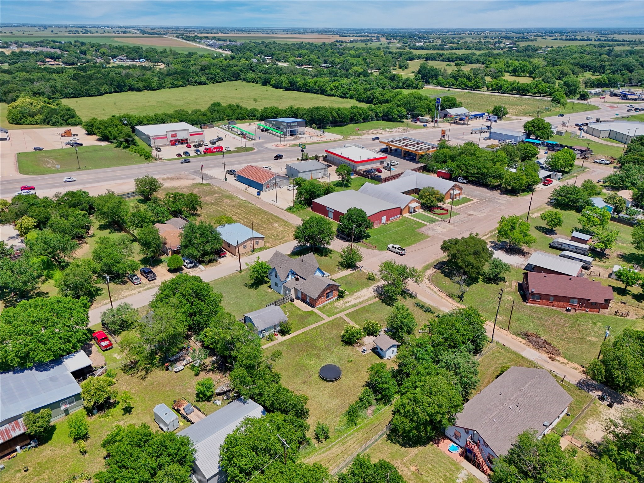 700 N 3rd Street Mcgregor TX 76657