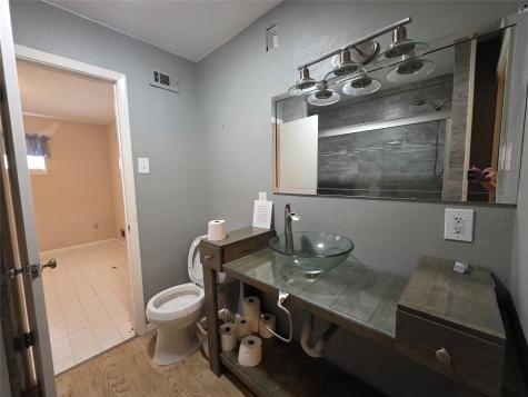 10711 Clearbrook Lane Dallas TX 75218