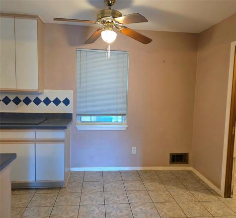 10711 Clearbrook Lane Dallas TX 75218